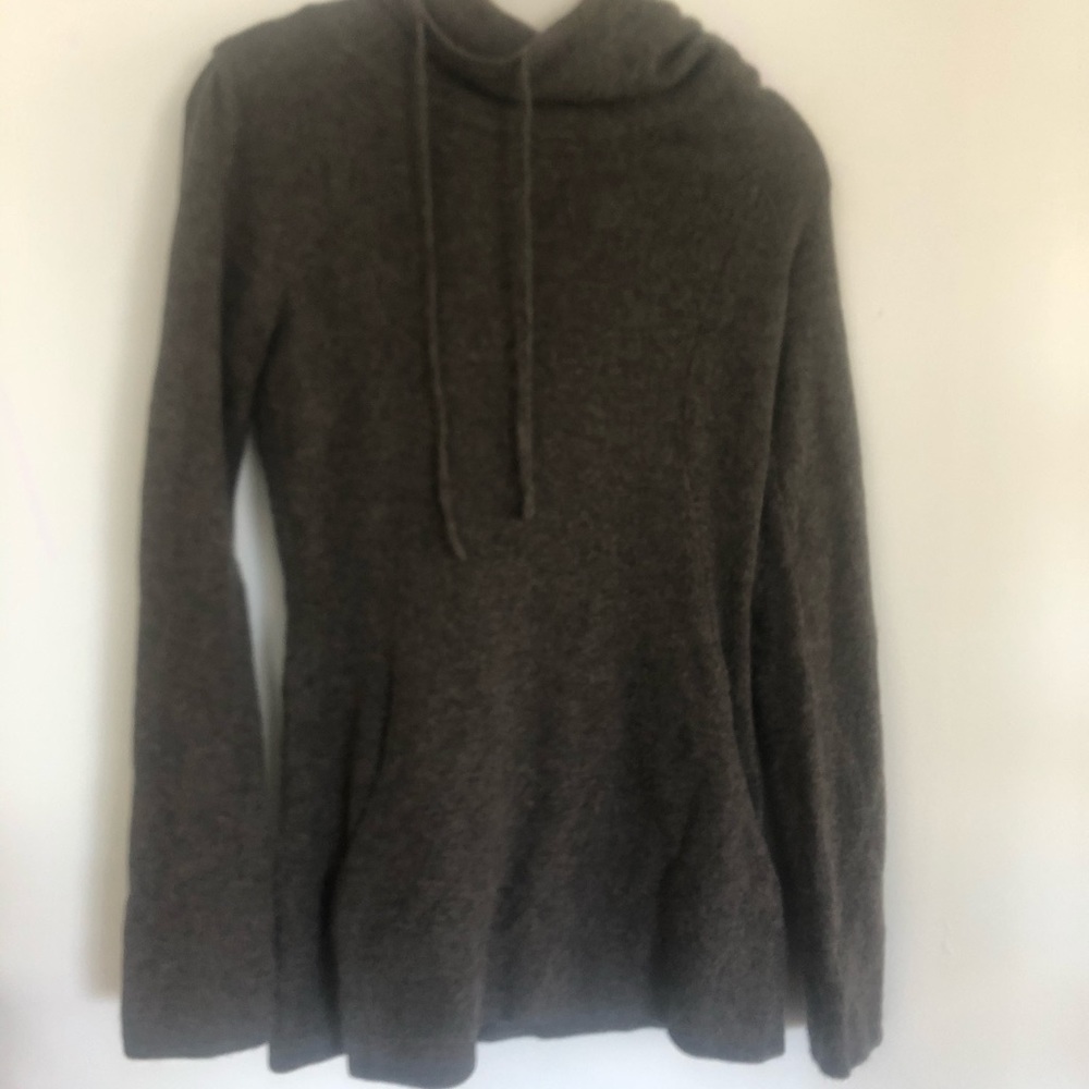 Grey sweater